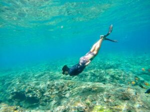 gamat bay snorkeling spot nusa penida